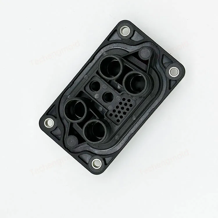 特诚科技精密工程塑料注塑件实拍